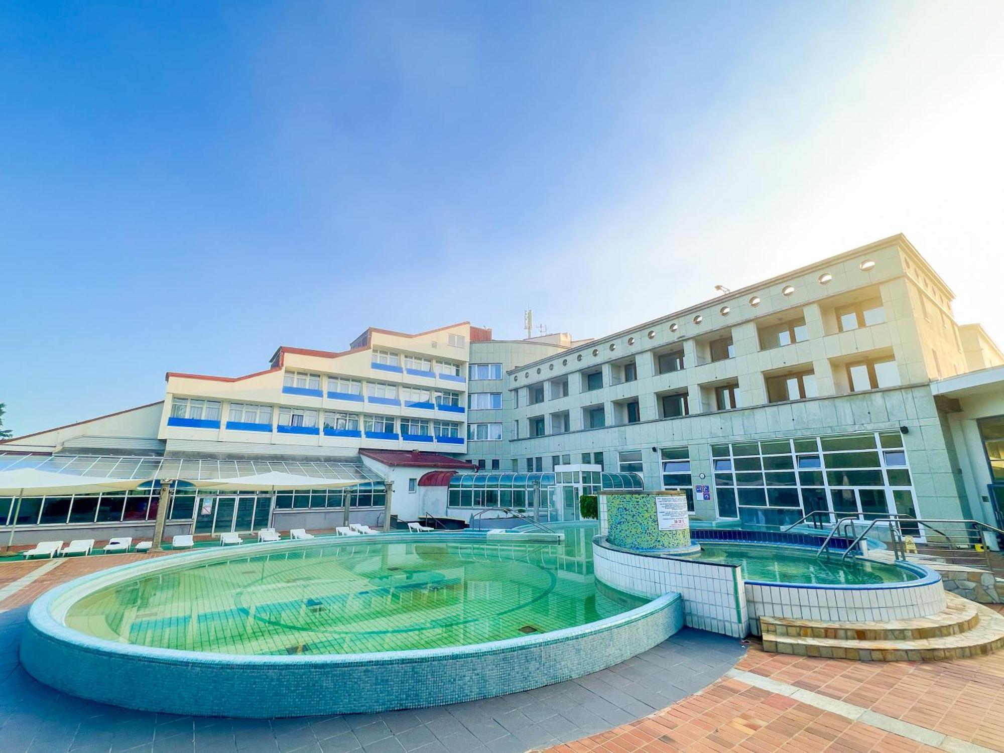 Thermal Apartments 伦达瓦 外观 照片